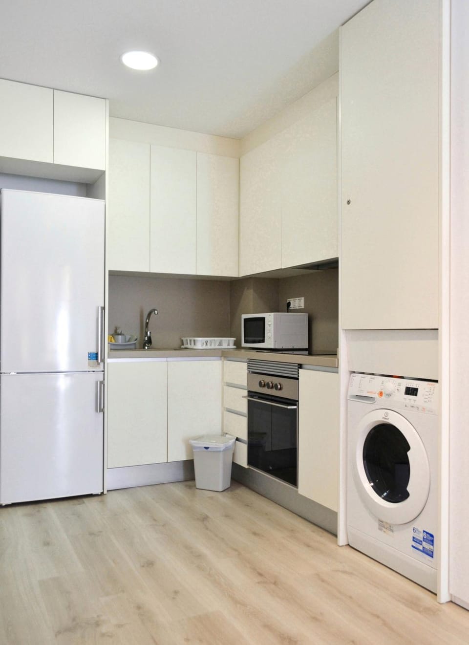 oven, stove, washing machine, kitchen