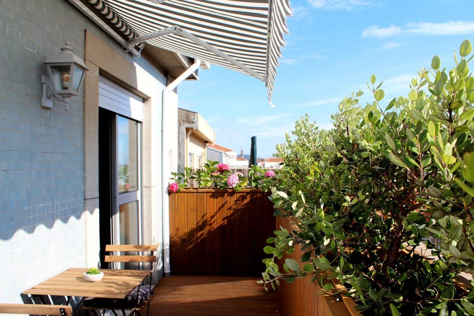 Property building, Patio, Balcony/Terrace, City view