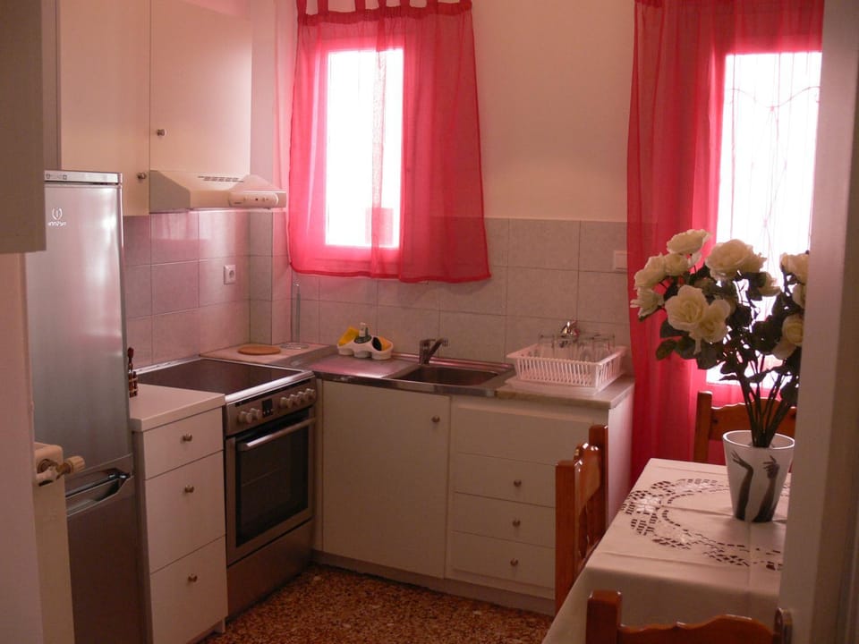 Eleni Apartments 2 Apartment in Peloponnese, Western Greece and the Ionian