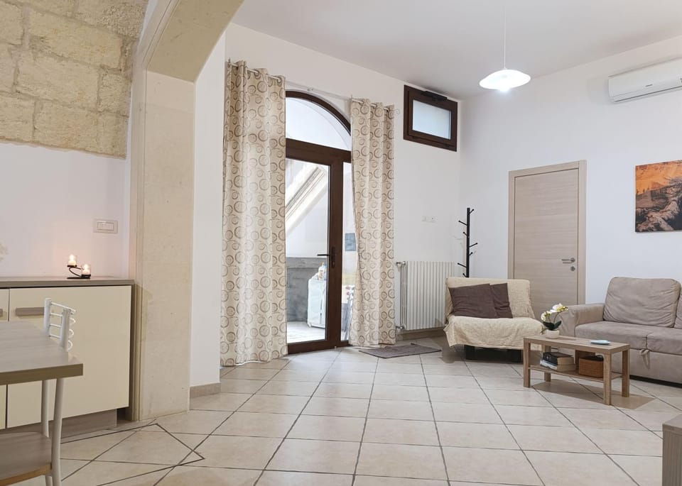 Living room, air conditioner