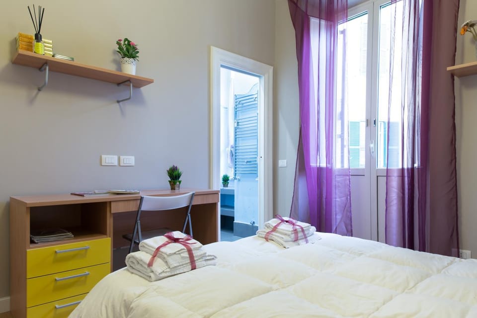 Beautiful apartment in San Giovanni close to Colosseo Apartment in Rome