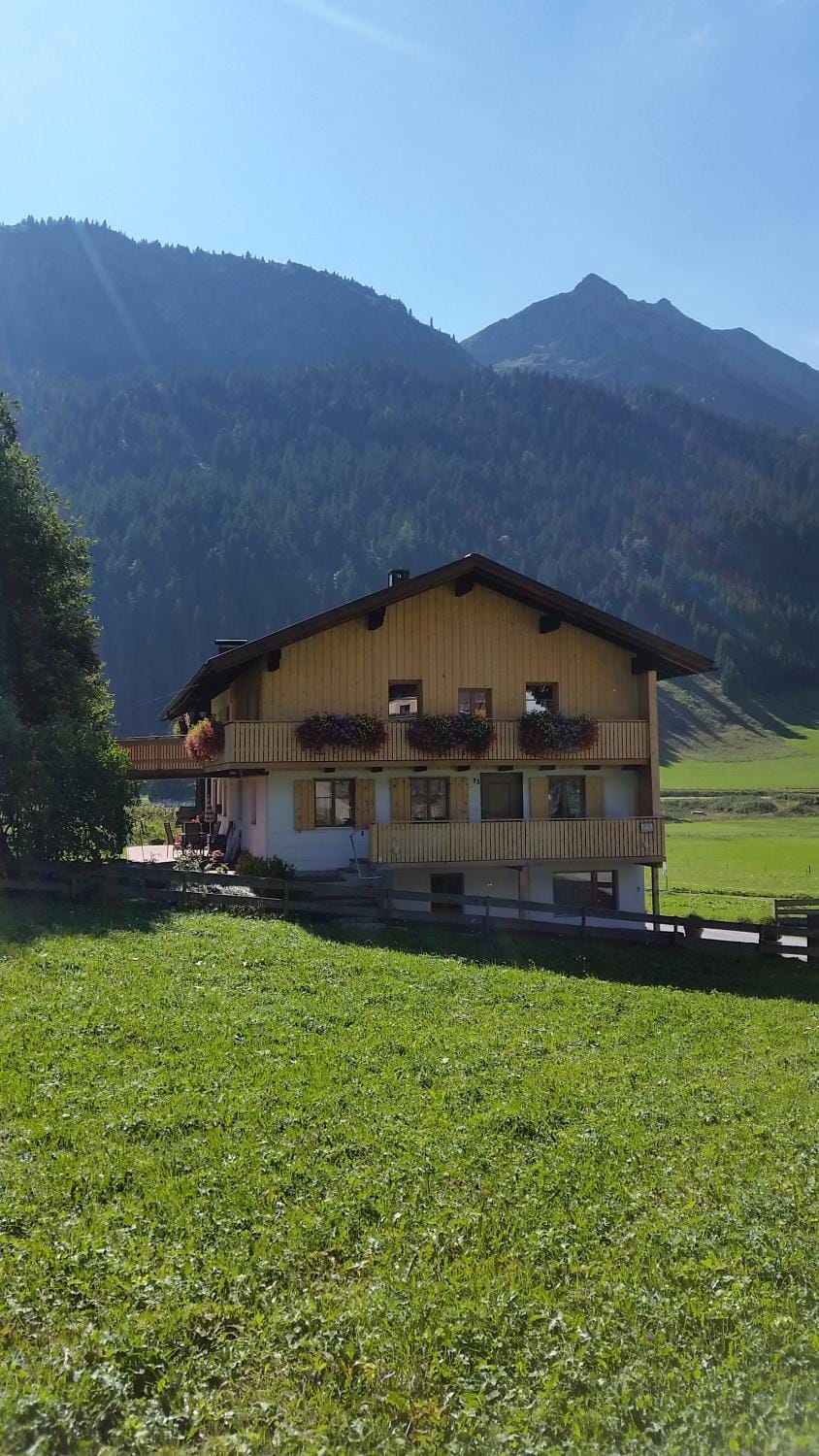 Facade/entrance, Summer