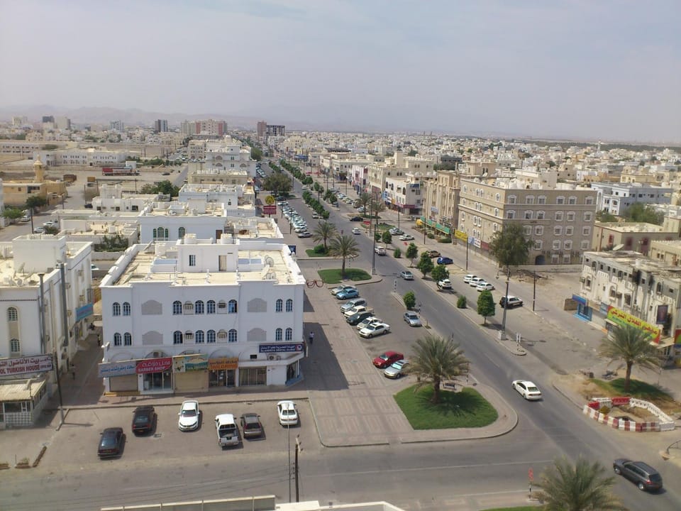 Neighbourhood, Street view, Area and facilities