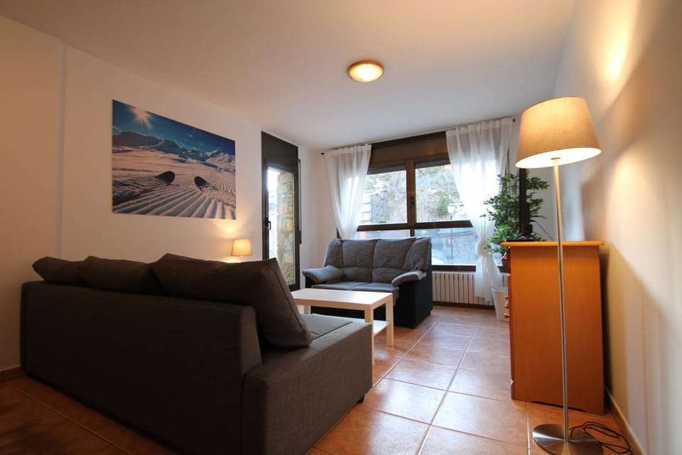 Pont de Toneta 1,6 Ransol, Zona Grandvalira Apartment in Andorra