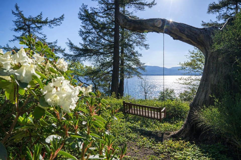 View (from property/room), Garden view, Sea view