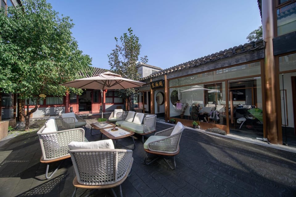 Property building, Seating area