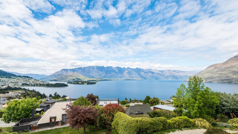 Lake view, Mountain view