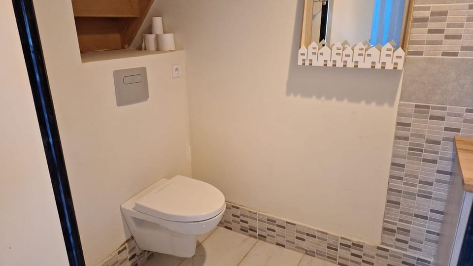 Toilet, Bathroom