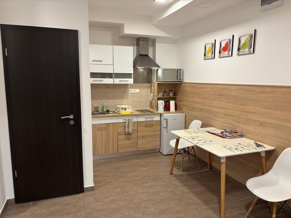 Pizza Tábor Apartman Bed and Breakfast in Slovakia