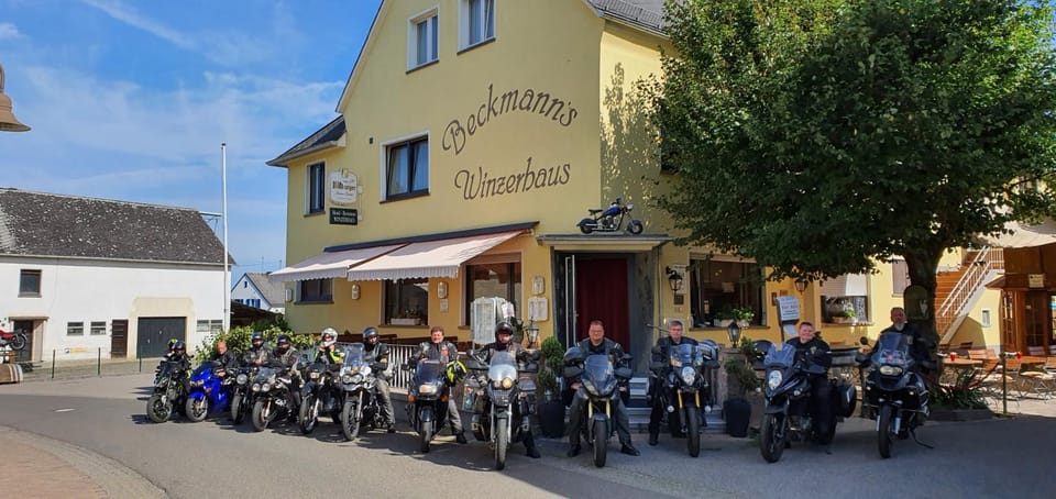 Property building, People, Cycling, group of guests