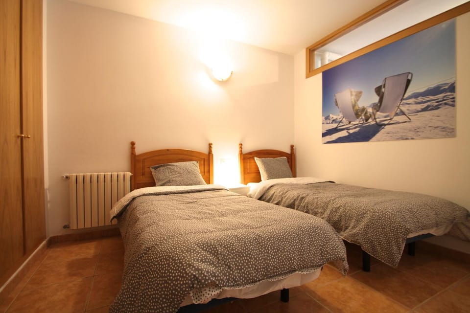 Pont de Toneta 3,4 Ransol, Zona Grandvalira Apartment in Andorra