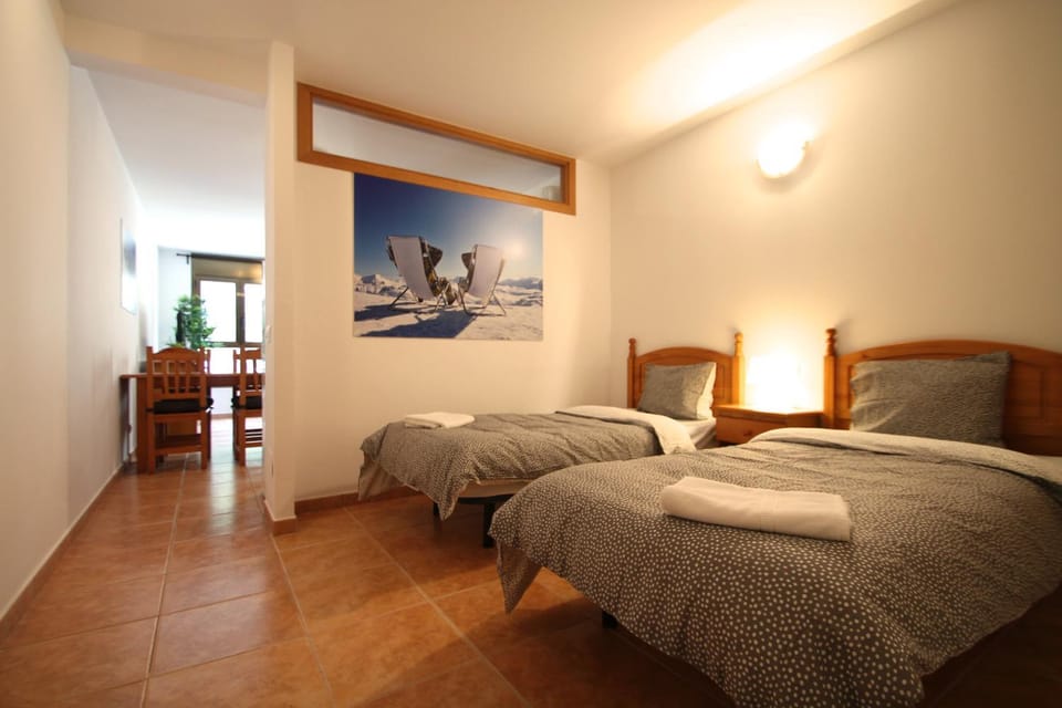 Pont de Toneta 3,5 Ransol, Zona Grandvalira Apartment in Andorra