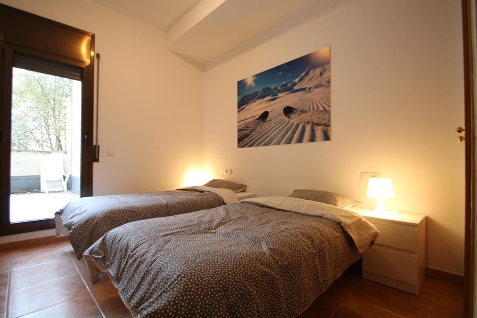 Pont de Toneta 4,1 Ransol, Zona Grandvalira Apartment in Andorra