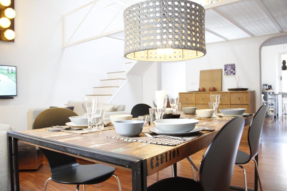 Living room, Dining area