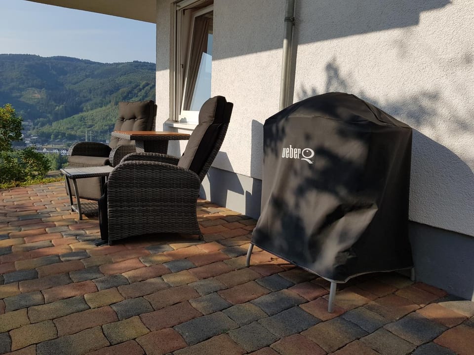 BBQ facilities, Garden, Balcony/Terrace