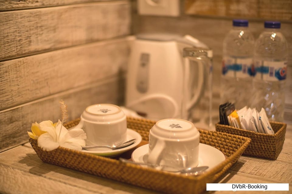 Coffee/tea facilities, Other