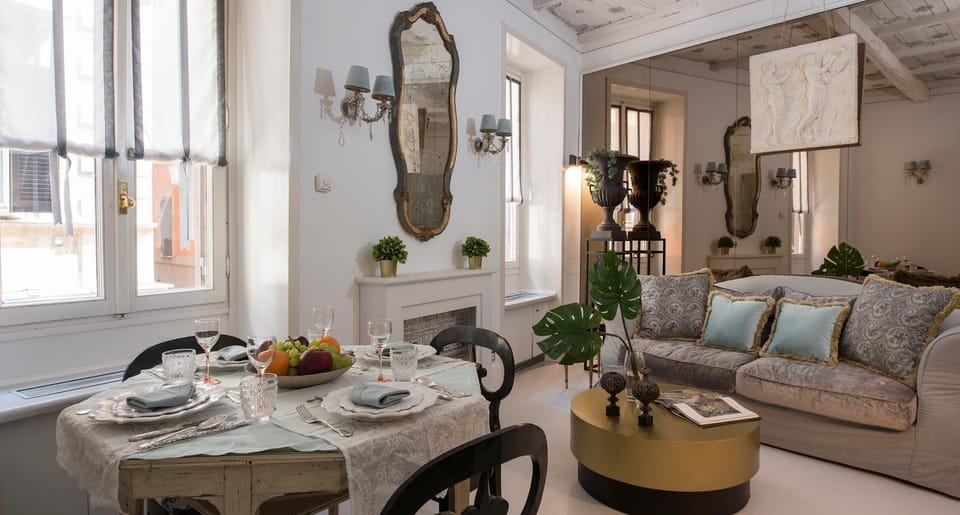 Living room, Dining area