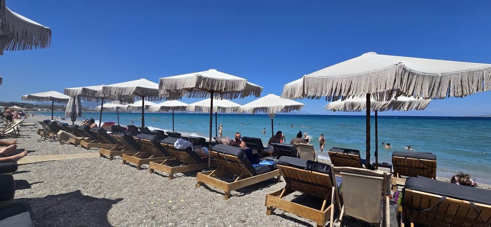 Corinth Beach Apartment Hostel in Peloponnese Region