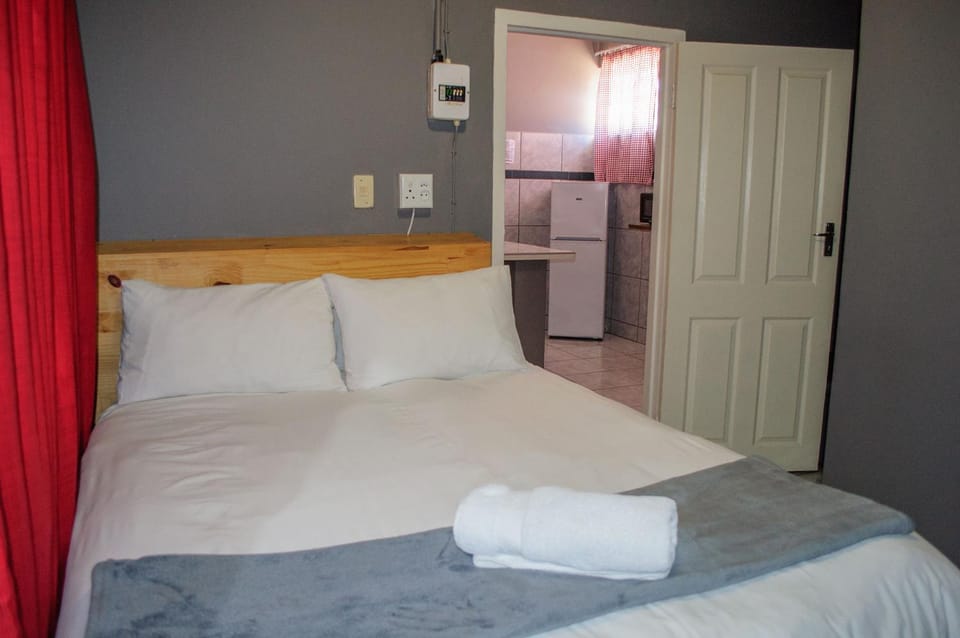 OceanLife Guesthouse and Restaurant Lüderitz Bed and Breakfast in Namibia