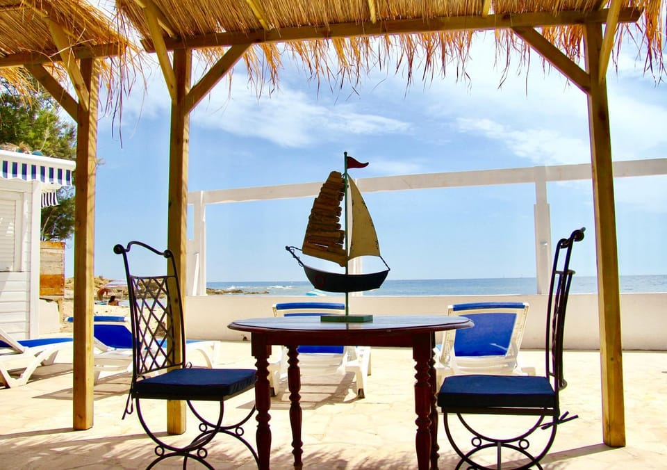Patio, Beach, Sea view, sunbed