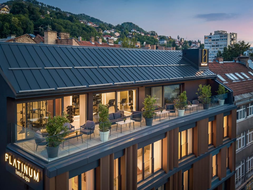 Property building, Day, Natural landscape, View (from property/room), Balcony/Terrace, City view