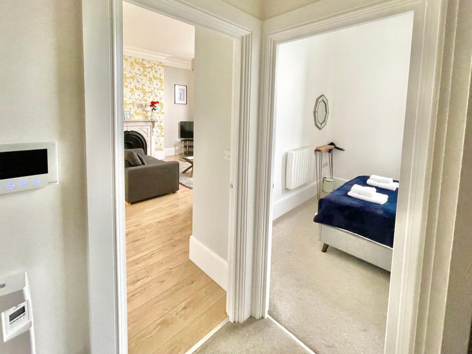 Living room, Bedroom