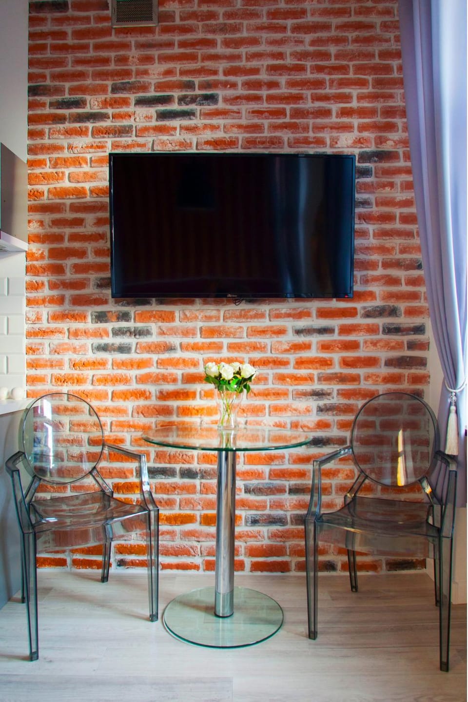 TV and multimedia, Living room, Photo of the whole room, Seating area