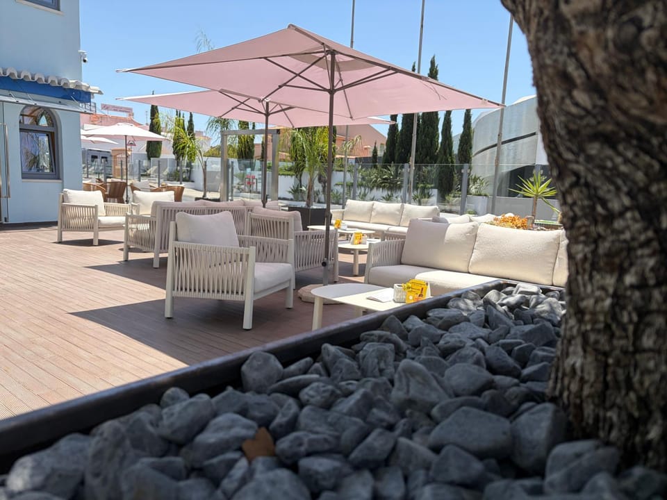 Hotel Santa Eulália Bay Hotel in Olhos de Água
