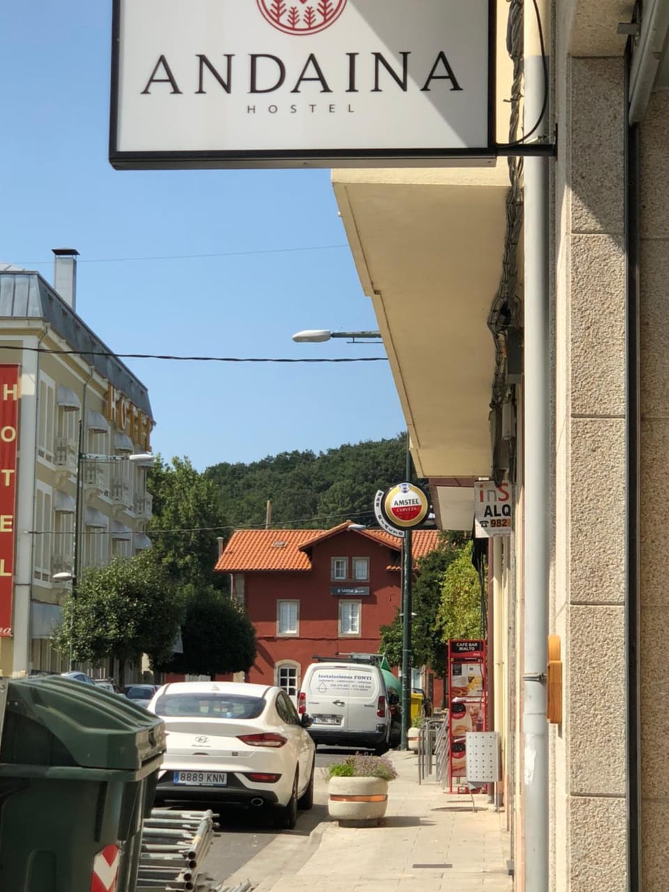 Facade/entrance, Street view, Seasons