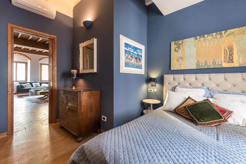 Heart of Florence in great Location Apartment in Florence