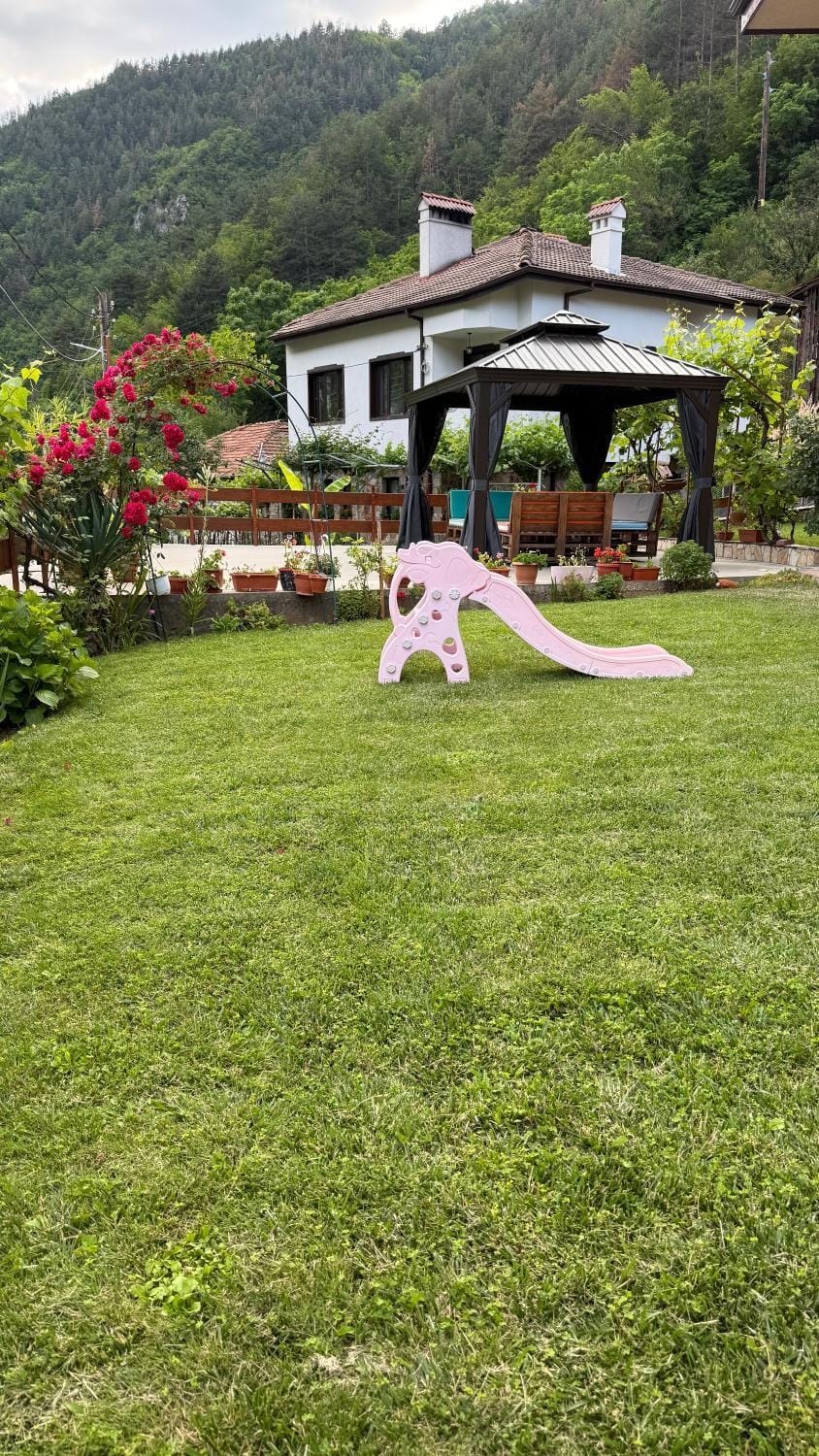 Къща за гости Гаджакови Bed and Breakfast in Plovdiv Province