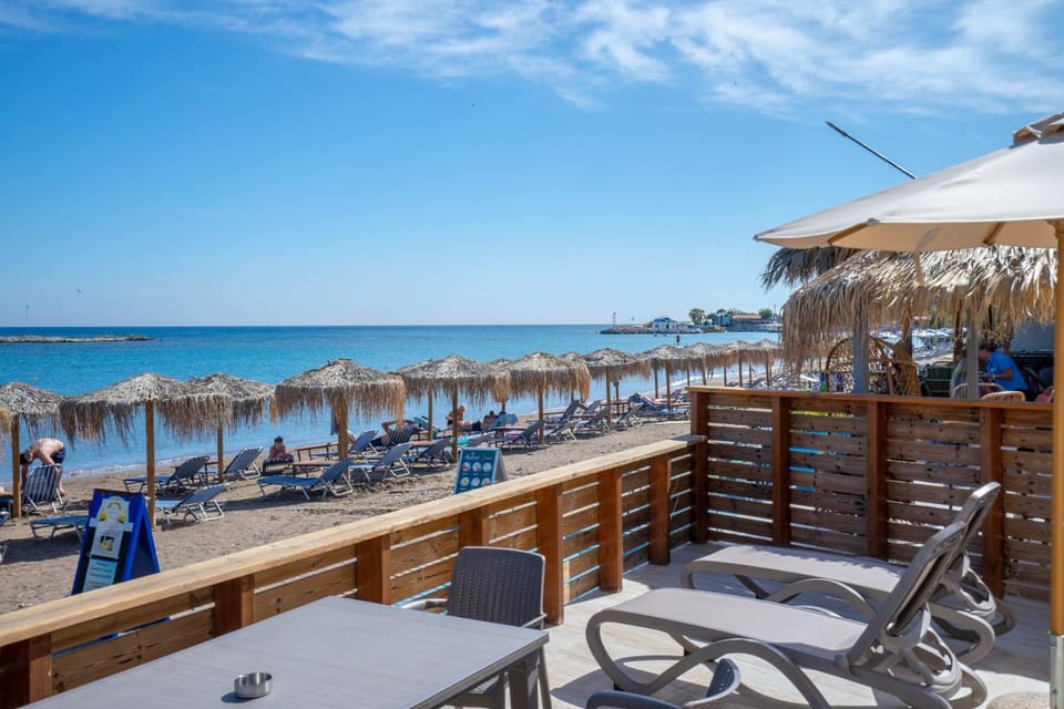 Patio, Sea view, sunbed