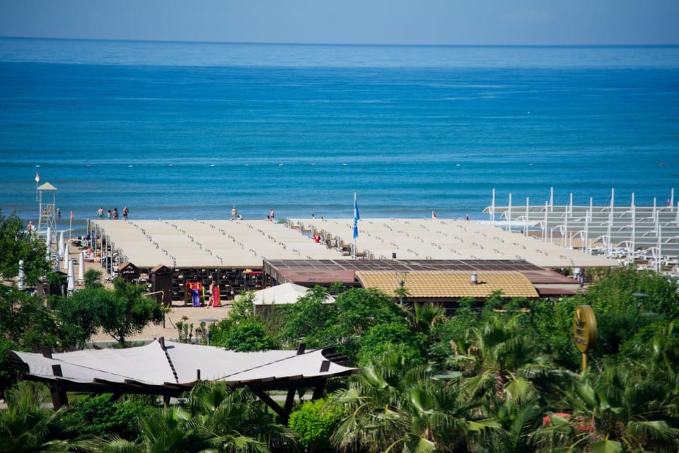 View (from property/room), Beach, Sea view, sunbed