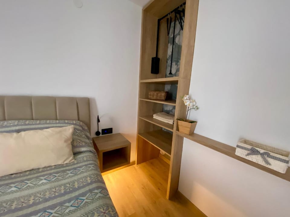 Apartmani Perić Apartment in Stari Grad