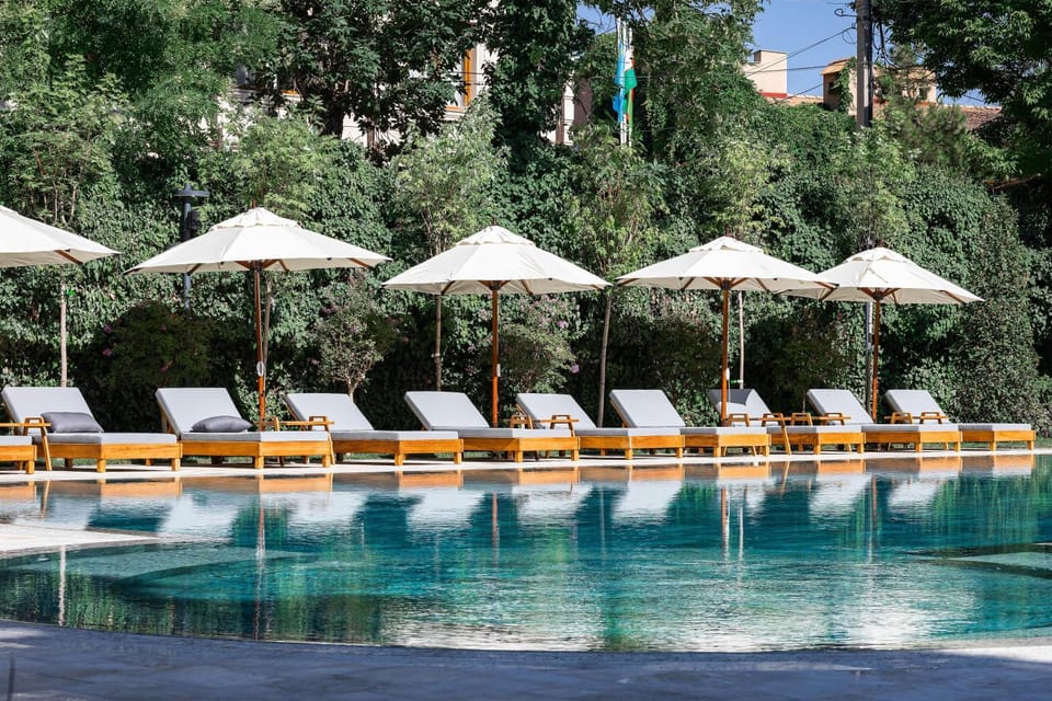 Pool view, Swimming pool