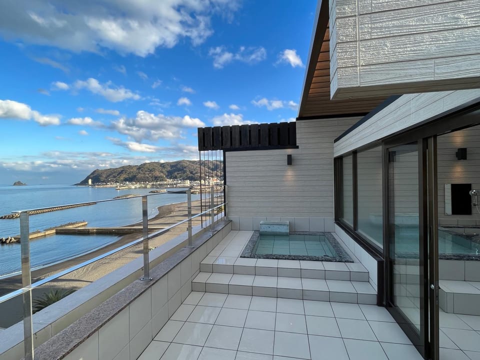 Shower, Nearby landmark, Natural landscape, Hot Spring Bath, View (from property/room), Sea view, Open Air Bath, Bath, hair dryier