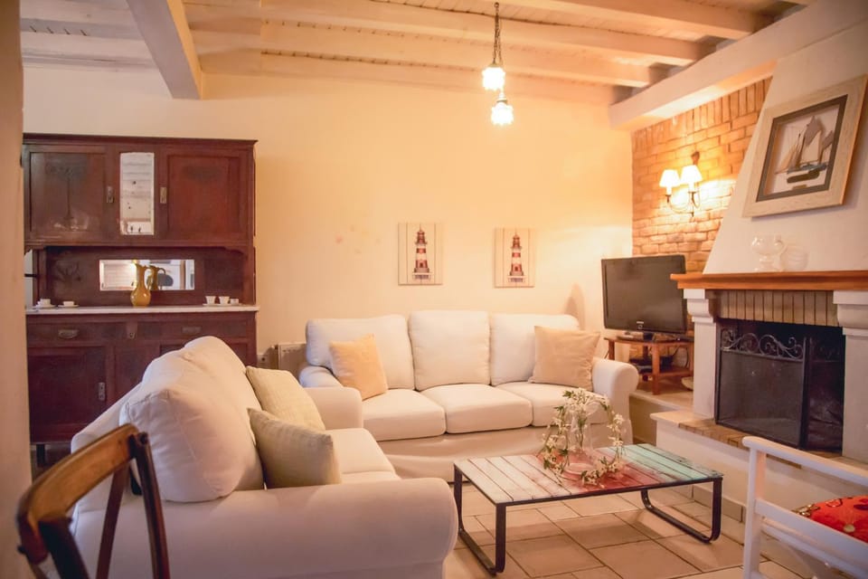 Traditional House in the Centre of Vasiliki House in Vasiliki