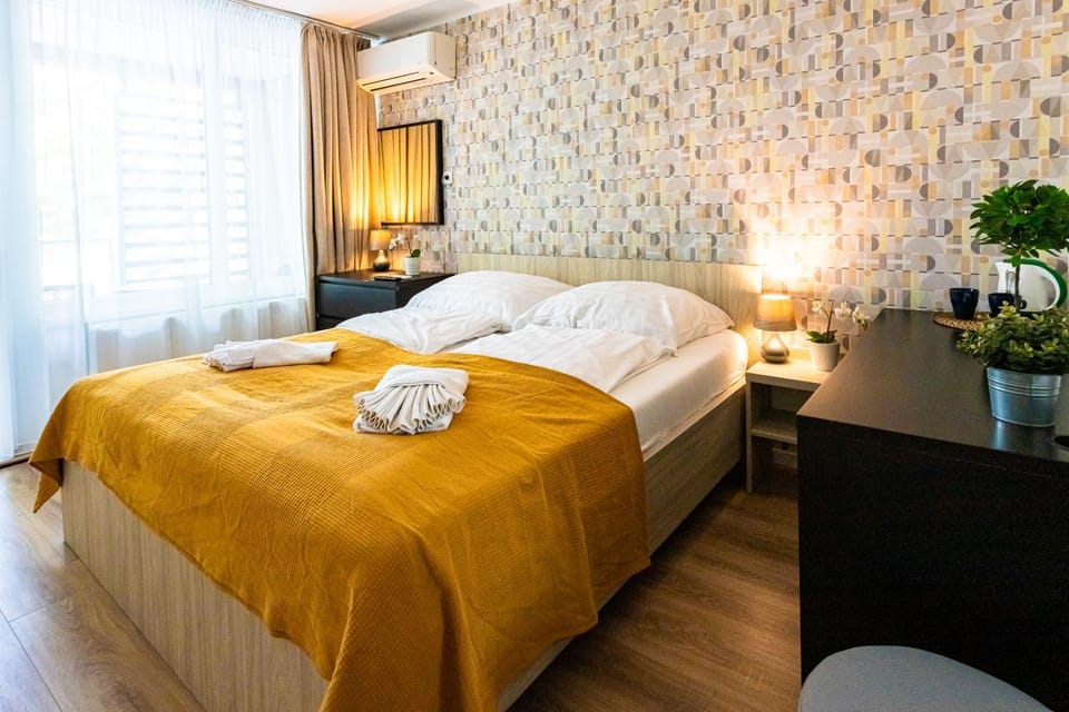 Villa Gréta Bed and Breakfast in Siófok