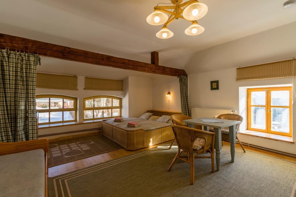 Living room, Photo of the whole room, Bedroom