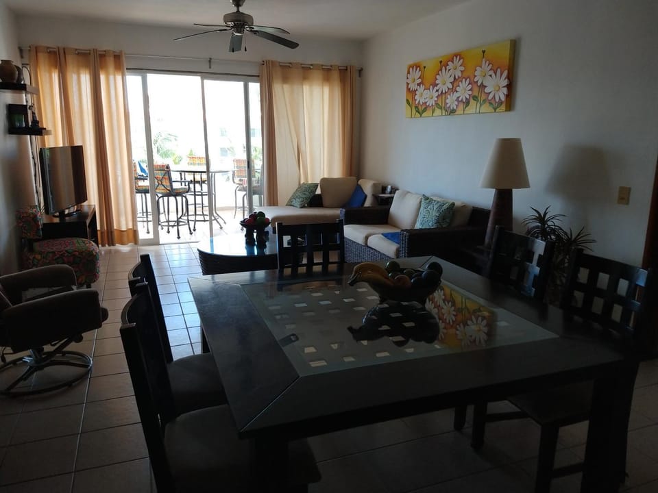 TV and multimedia, Balcony/Terrace, Living room