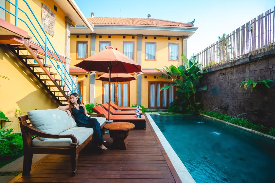 Property building, Swimming pool