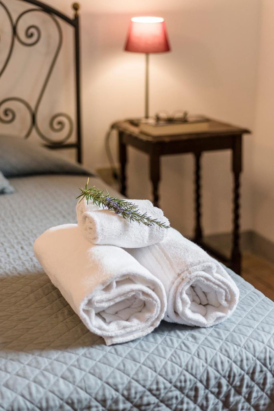 Bed, Decorative detail, Bedroom