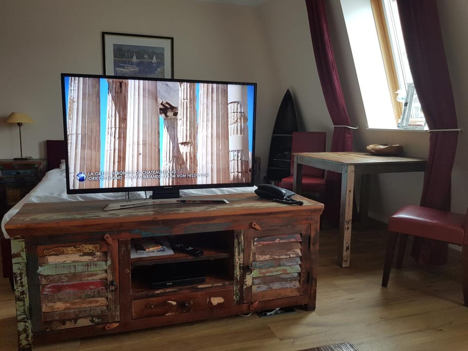 TV and multimedia