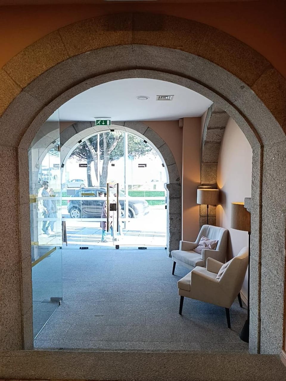 Facade/entrance