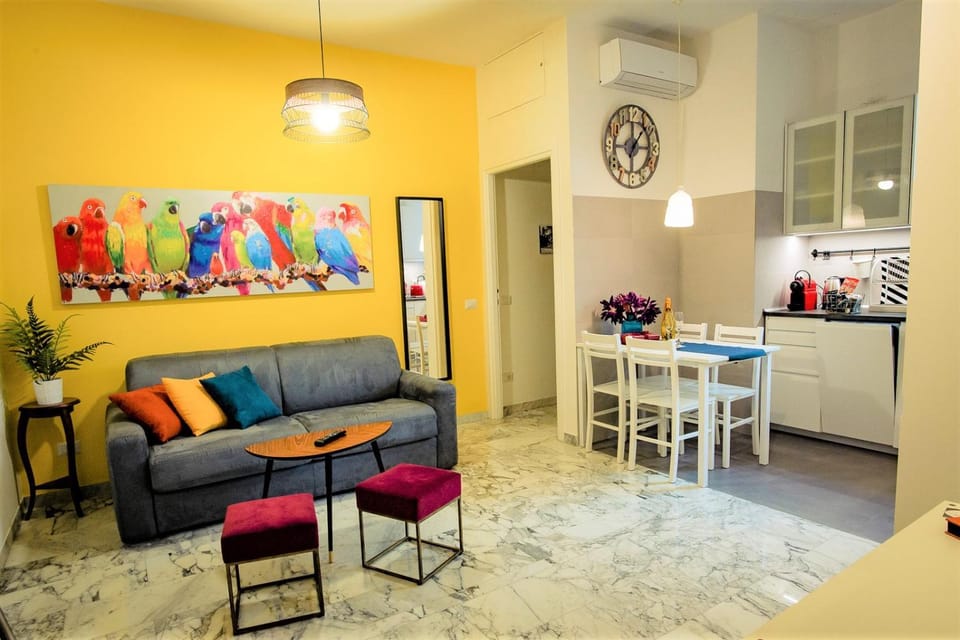 Kitchen or kitchenette, Living room, Photo of the whole room, Dining area