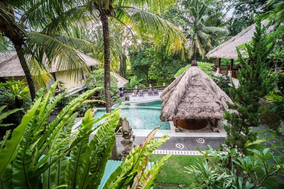 Pool view, Swimming pool, Swimming pool
