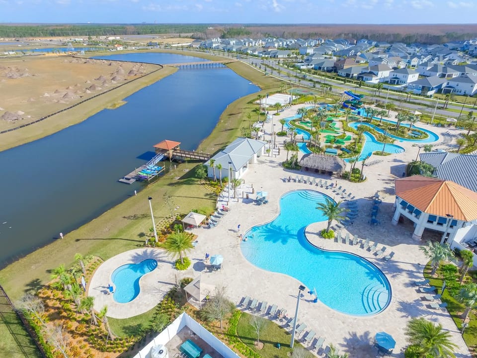 Beautiful Home wPrivate Pool & Spa, near WDW House in Kissimmee