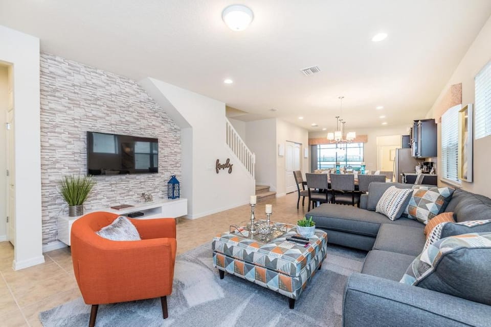 Large Villa wPrivate Pool Game Room Waterpark House in Osceola County