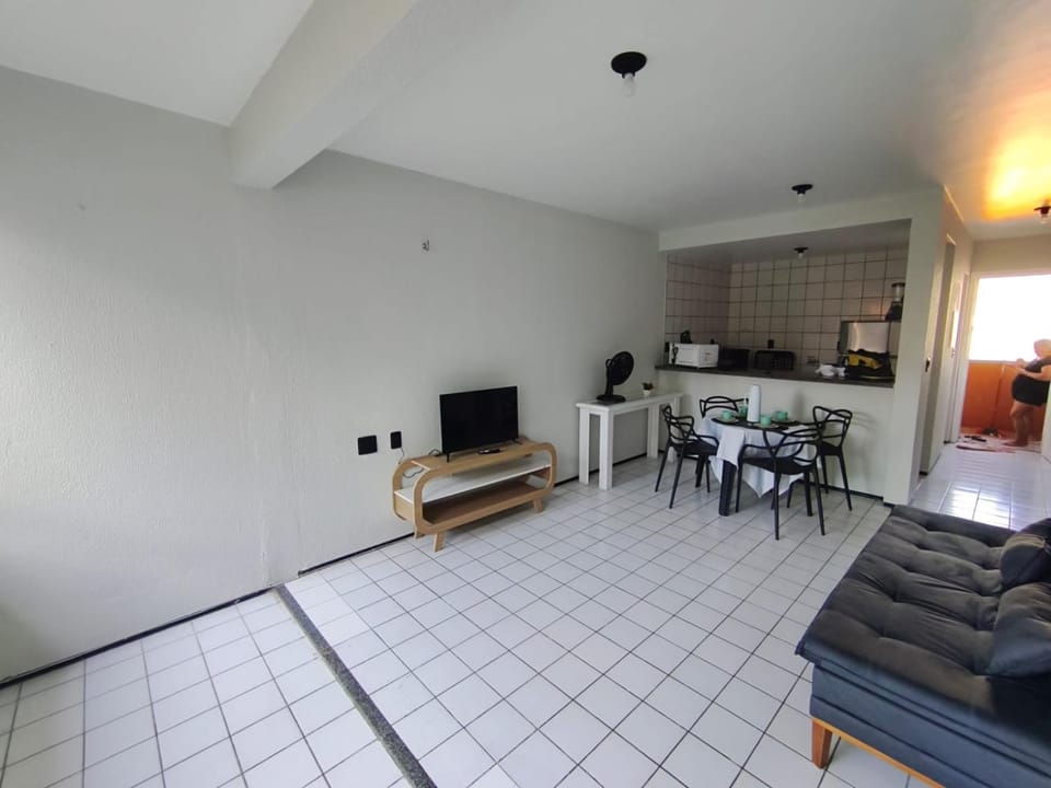 TV and multimedia, Kitchen or kitchenette, Living room, Seating area, Dining area, Evening entertainment