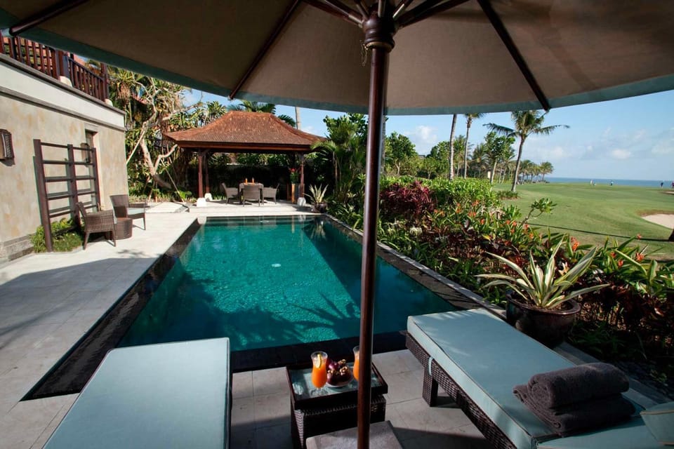 Sundara Oceanside Villa Villa in Kediri